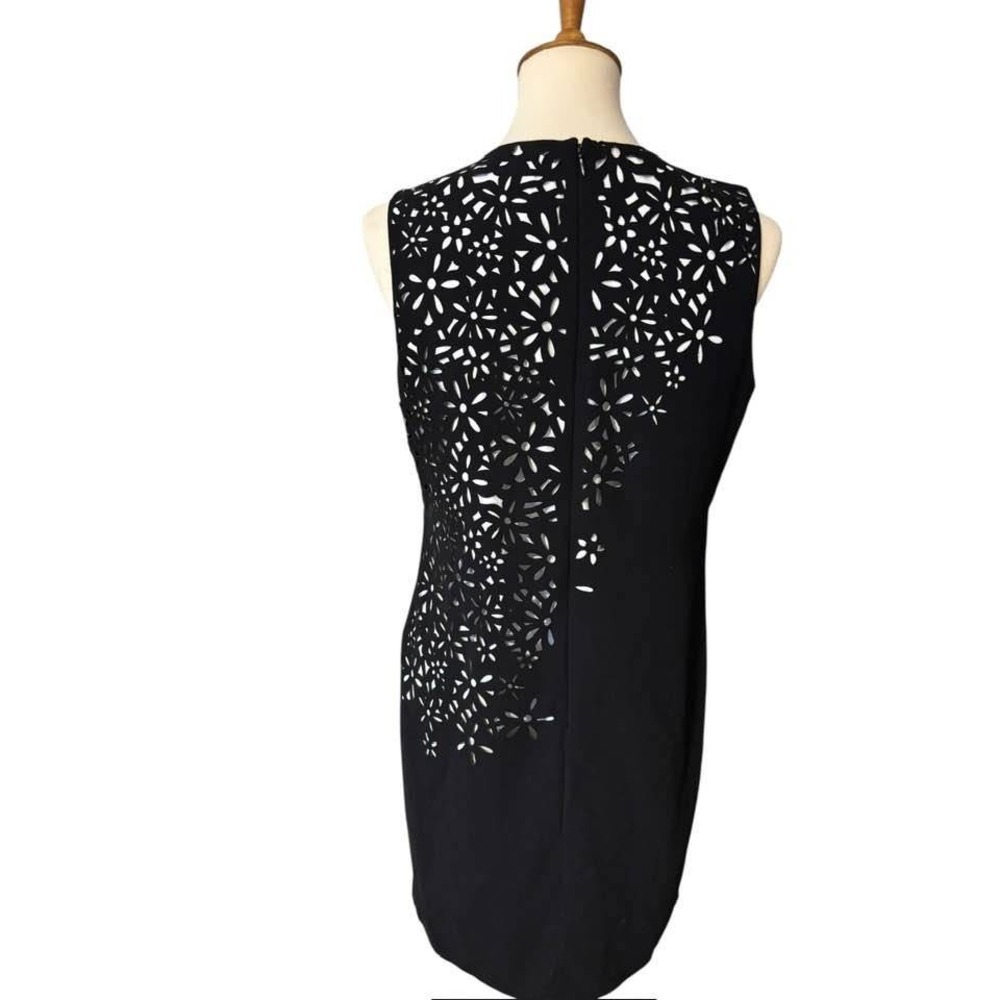 Sleeveless Black Dress Floral Laser Cut. Cocktail Wedding Guest Elegant SZ 8 - Picture 6 of 14